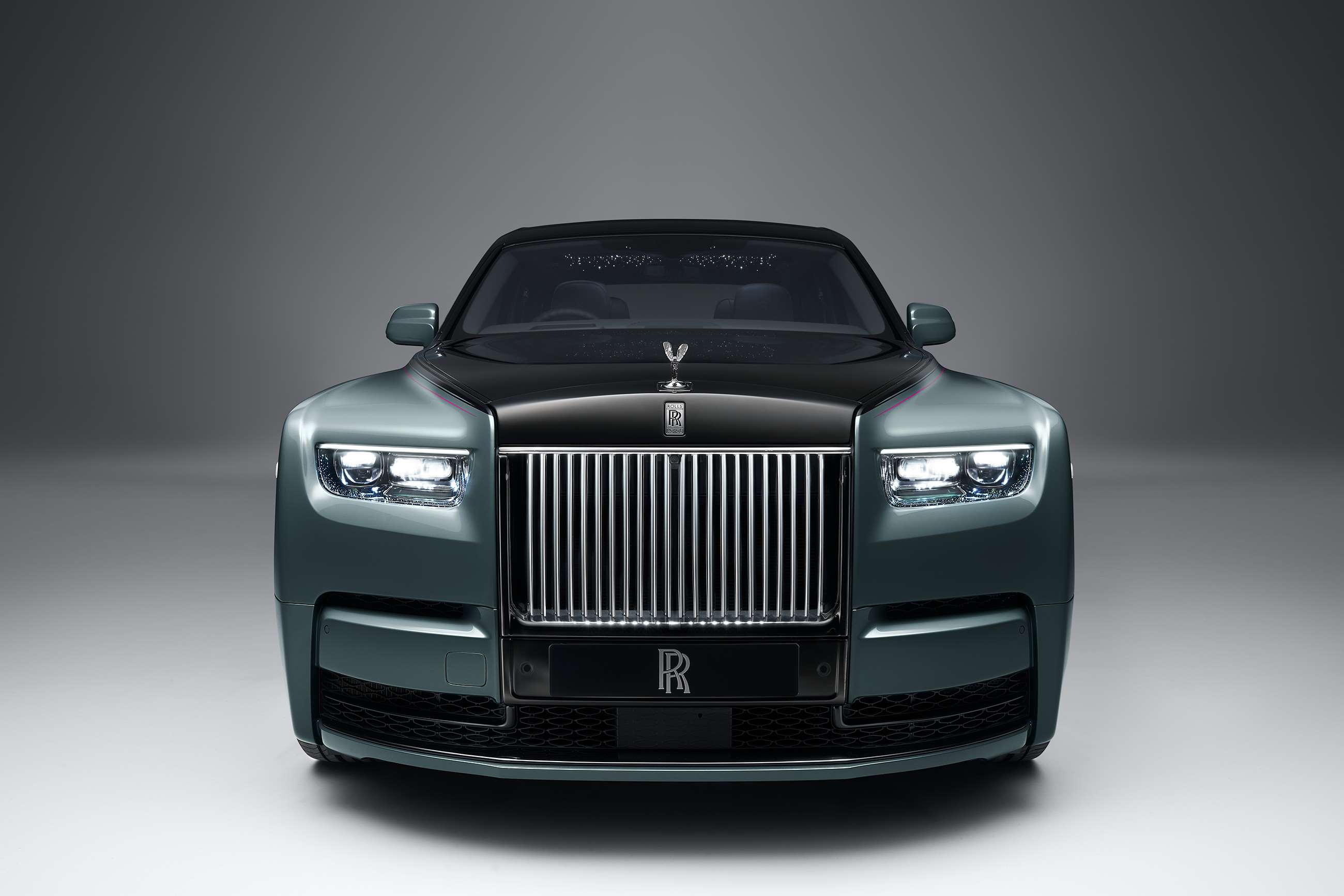 RollsRoyce Phantom Series II The Ultimate Luxury Car